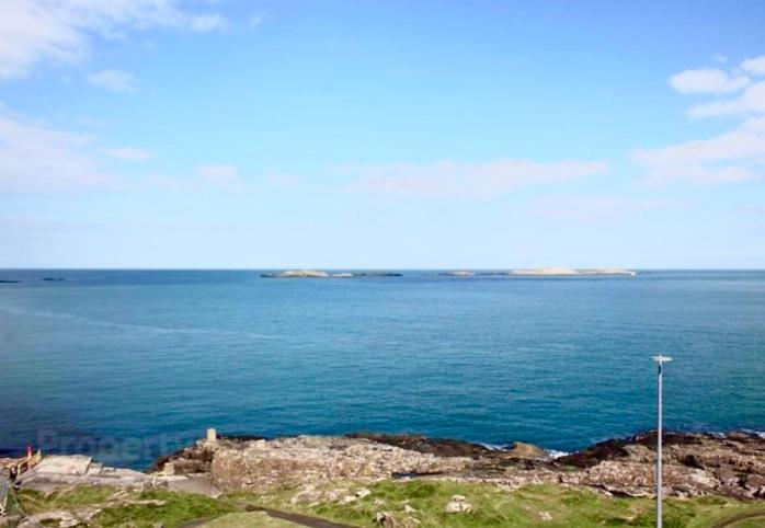 Cosy 3 Bedroom Apartment In Central Portrush With Sea Views Esterno foto